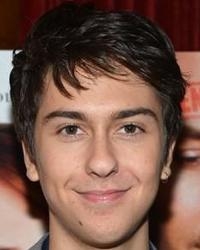 奈特·沃尔夫的照片