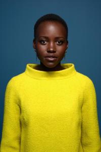 露皮塔·尼永奥的照片