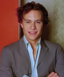 希斯·莱杰的照片