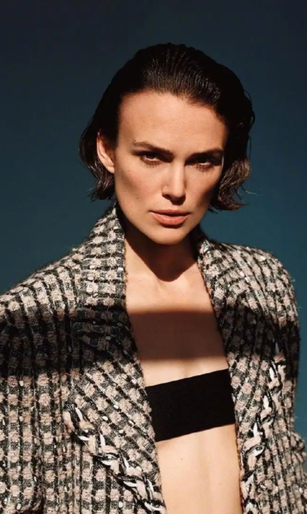 凯拉·奈特莉的照片