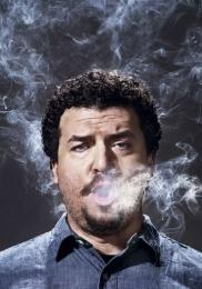 丹尼·麦克布耐德的照片