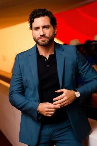 埃德加·拉米雷兹的照片