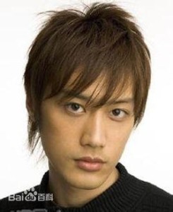 内田朝阳的照片