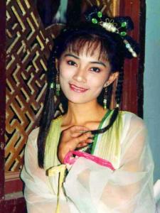 新白娘子传奇里的采因角色剧照