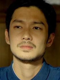 纯真年代里的大牛角色剧照