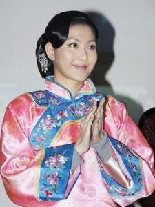 凤游龙门里的江南红角色剧照