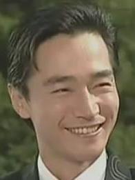 看了又看里的朴基正角色剧照