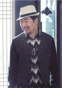 我的亲爹和后爸里的李易生角色剧照