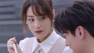 夜色暗涌时里的许蔚