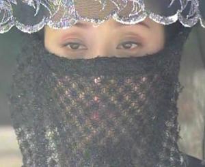 &nbsp;真尹天雪-泪痕角色图片