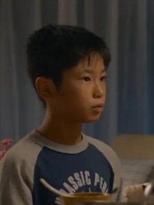 离秋里的宏宏角色剧照