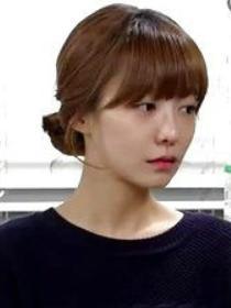 爱情储蓄罐里的何京珠角色剧照