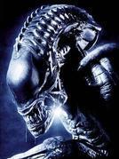异形大战铁血战士2里的终极异形角色剧照
